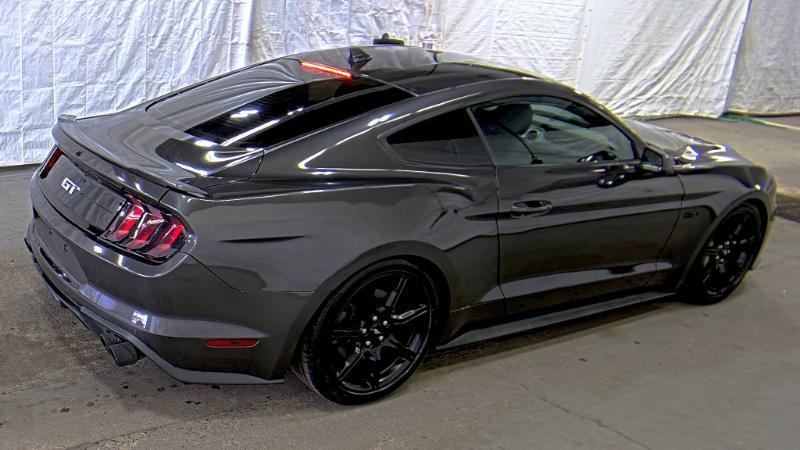 Ford Mustang GT Fastback 2020