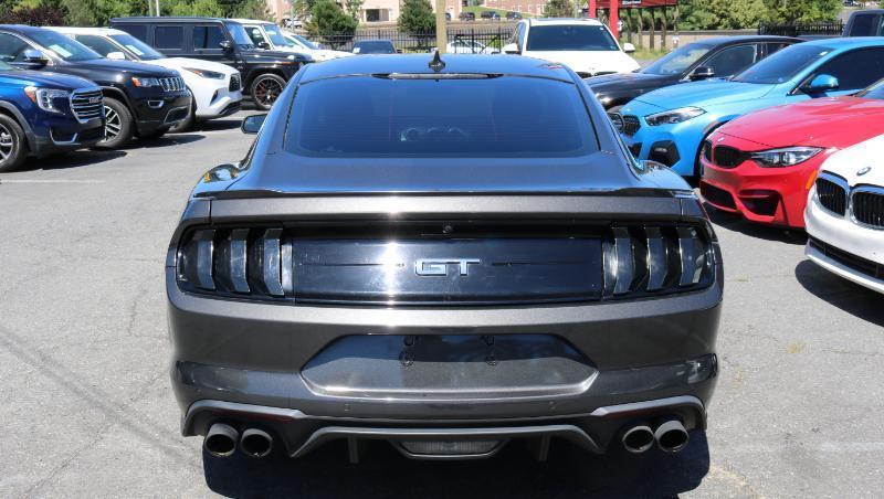 Ford Mustang GT Fastback 2020