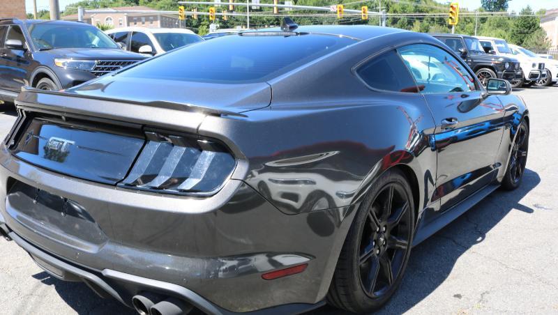 Ford Mustang GT Fastback 2020
