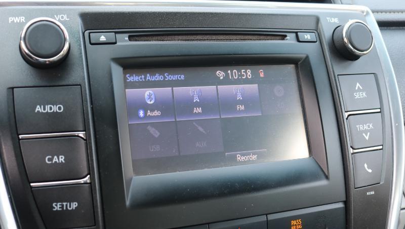 Toyota Camry 4dr Sdn I4 Auto LE (Natl) 2015