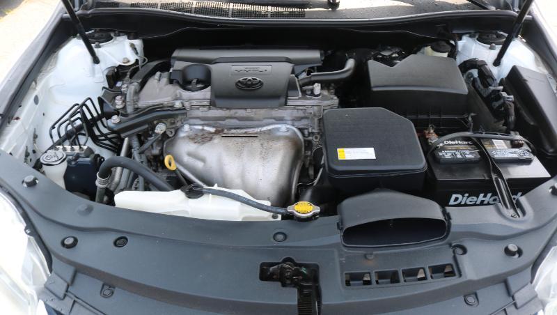 Toyota Camry 4dr Sdn I4 Auto LE (Natl) 2015