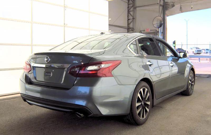 Nissan Altima 2.5 SL Sedan 2018