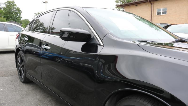Nissan Altima 2.5 SR Sedan 2017