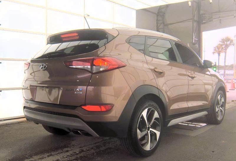 Hyundai Tucson Sport AWD 2017