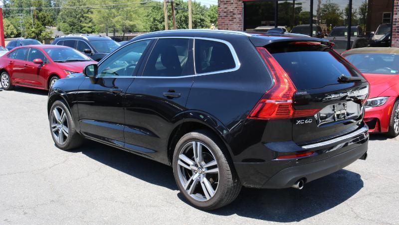 Volvo XC60 T5 FWD Momentum 2021