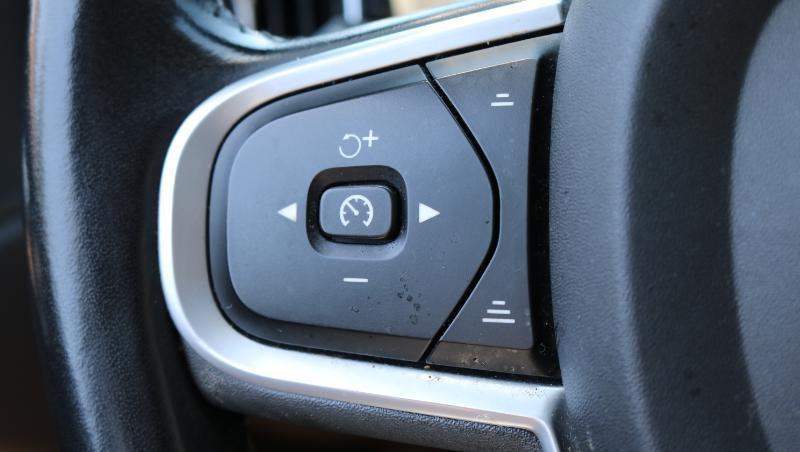 Volvo XC60 T5 FWD Momentum 2021