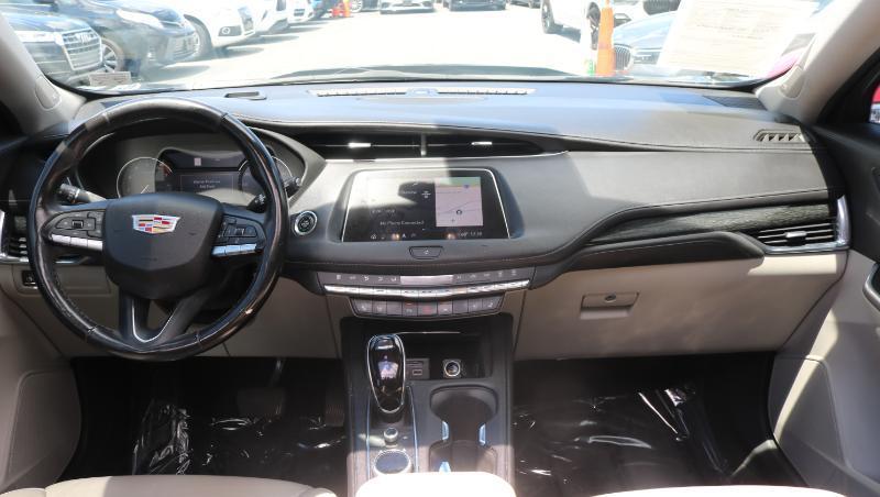 Cadillac XT4 AWD 4dr Premium Luxury 2020