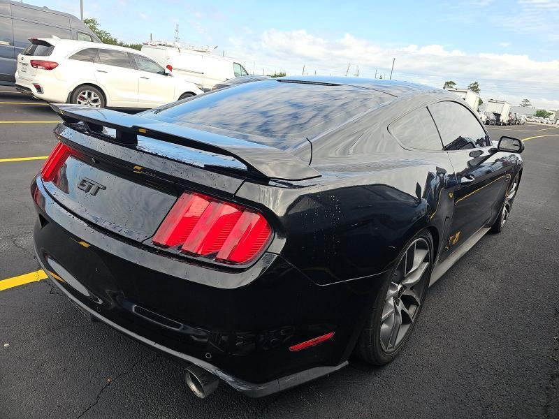Ford Mustang GT Fastback 2017