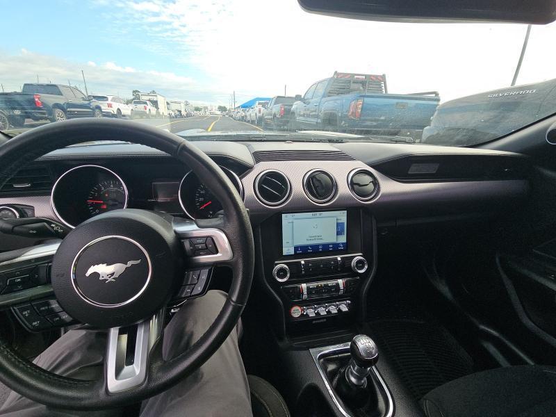 Ford Mustang GT Fastback 2017