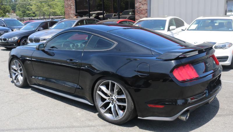 Ford Mustang GT Fastback 2017