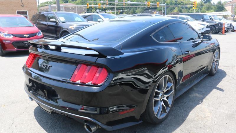 Ford Mustang GT Fastback 2017