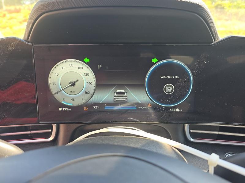 Hyundai Elantra Limited IVT 2023