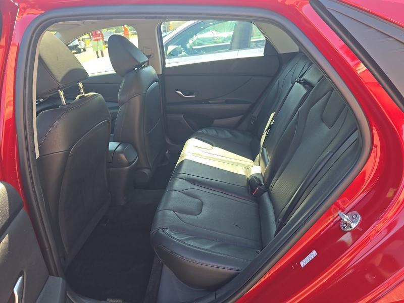 Hyundai Elantra Limited IVT 2023
