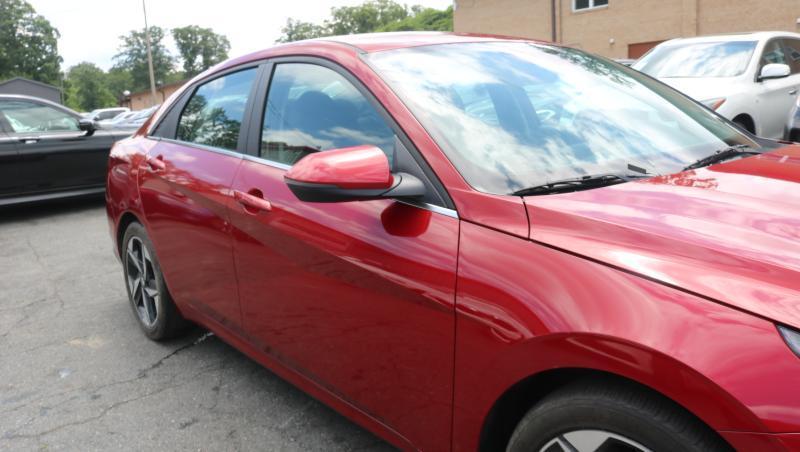 Hyundai Elantra Limited IVT 2023