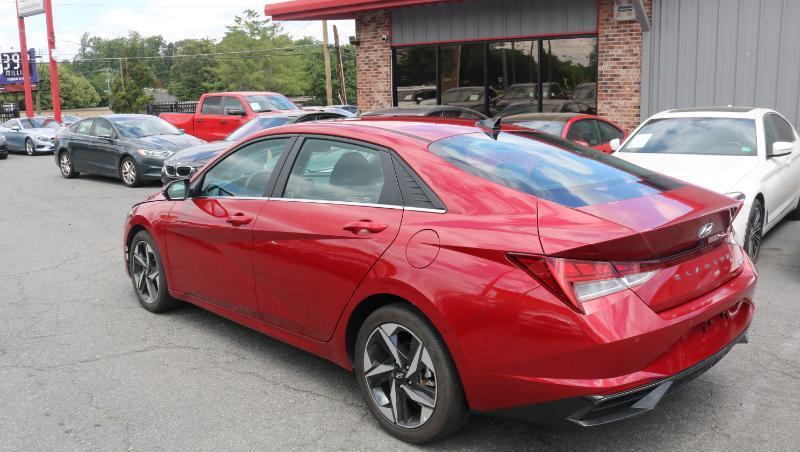 Hyundai Elantra Limited IVT 2023