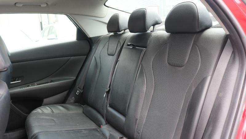 Hyundai Elantra Limited IVT 2023