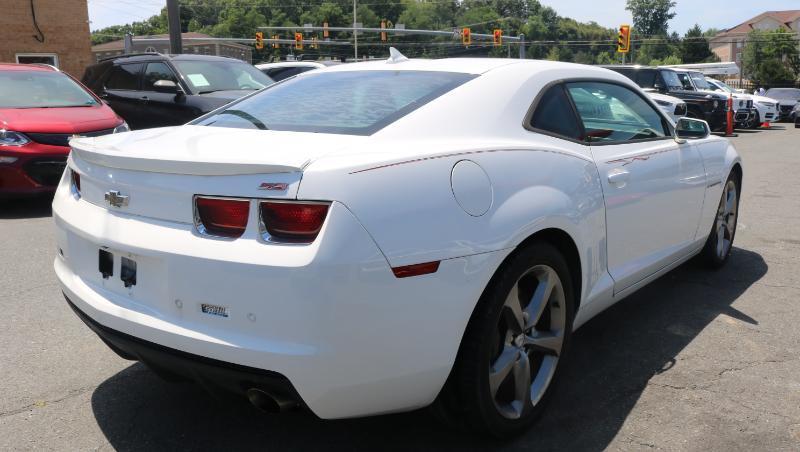 Chevrolet Camaro 2dr Cpe SS w/2SS 2013