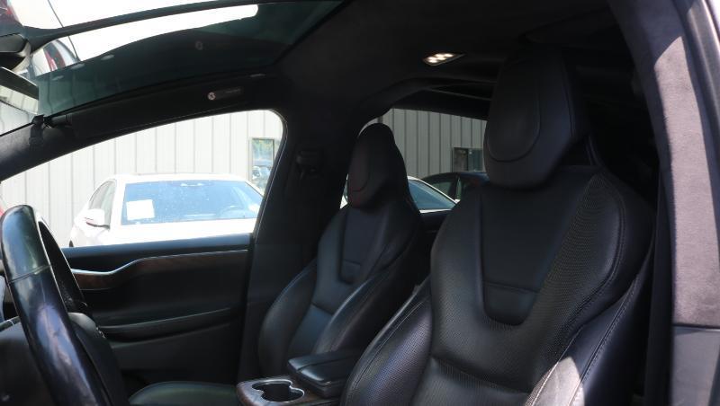 Tesla Model X AWD 4dr P90D *Ltd Avail* 2016