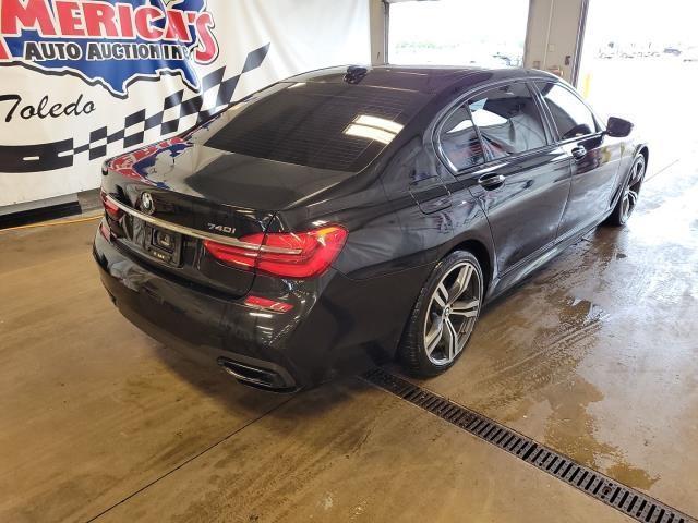 BMW 7 Series 740i Sedan 2019