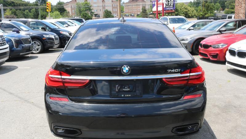 BMW 7 Series 740i Sedan 2019