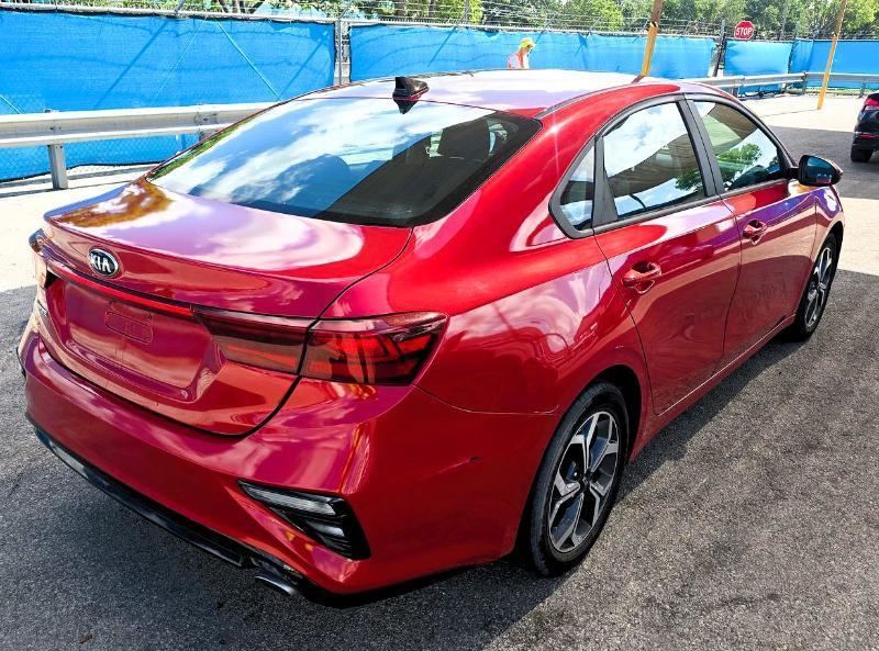Kia Forte LXS IVT 2020