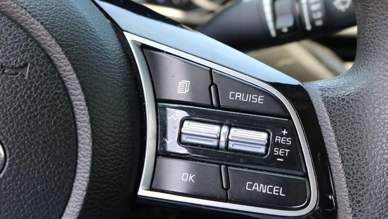 Kia Forte LXS IVT 2020
