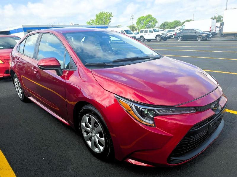 Toyota Corolla LE CVT (Natl) 2025