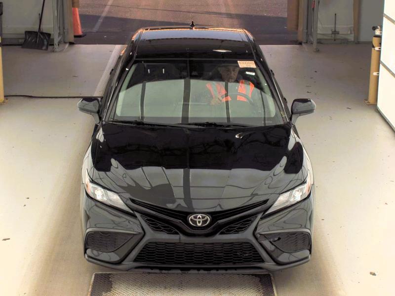 Toyota Camry SE Auto (Natl) 2019