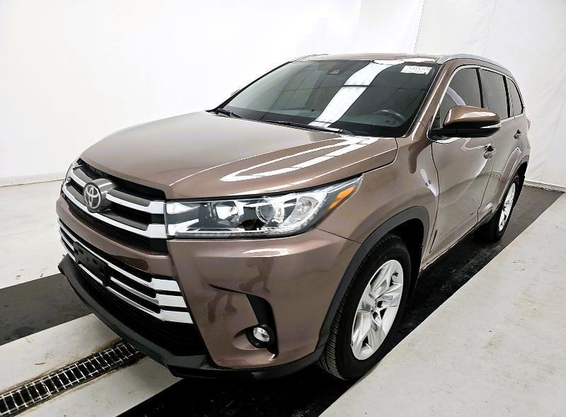 Toyota Highlander Limited V6 FWD (Natl) 2019
