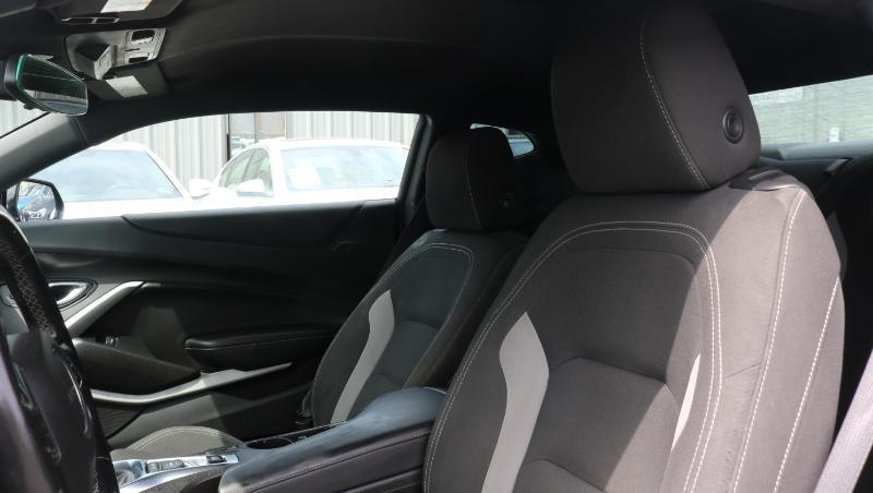 Chevrolet Camaro 2dr Cpe 1LS 2020