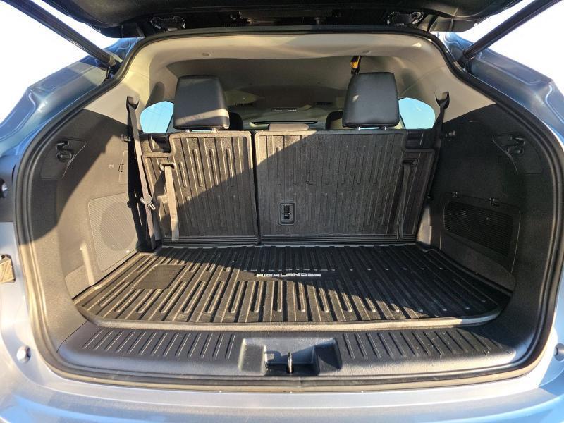 Toyota Highlander Limited AWD (Natl) 2021