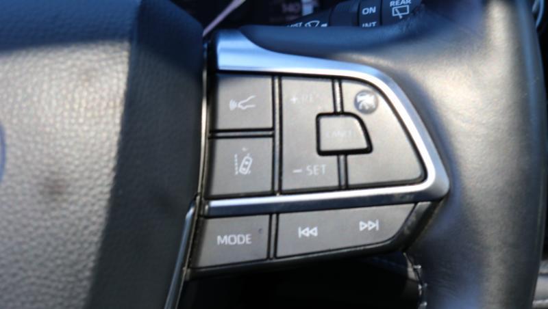 Toyota Highlander Limited AWD (Natl) 2021