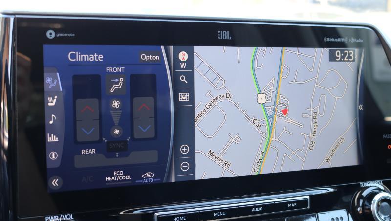 Toyota Highlander Limited AWD (Natl) 2021