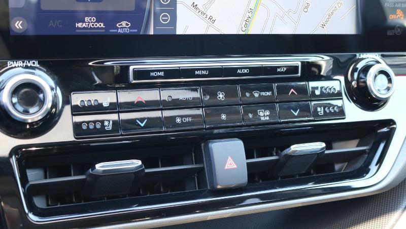 Toyota Highlander Limited AWD (Natl) 2021