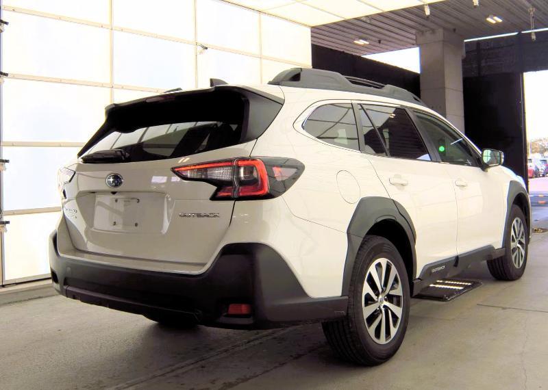 Subaru Outback Premium CVT 2023