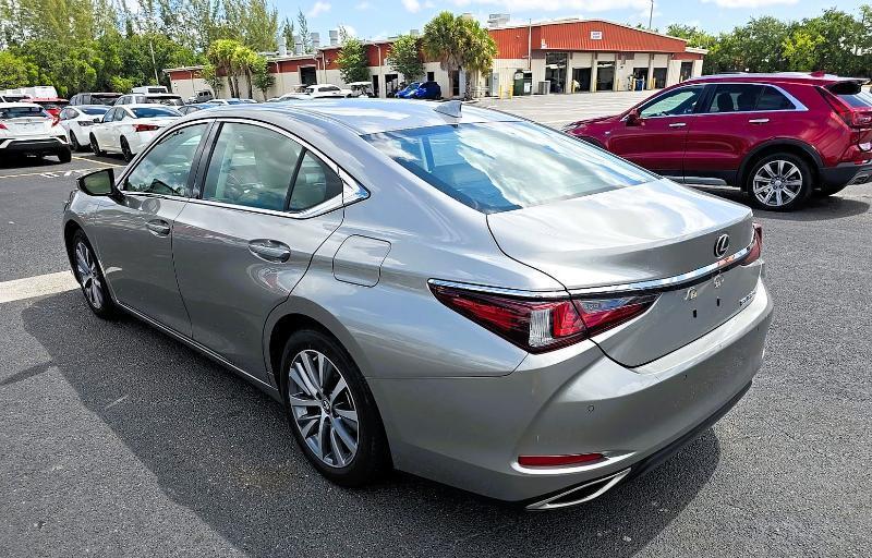 Lexus ES ES 350 FWD 2020