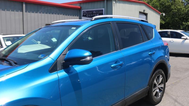 Toyota RAV4 FWD 4dr XLE (Natl) 2016