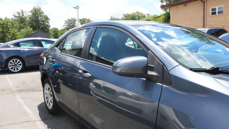 Toyota Corolla LE CVT (Natl) 2019