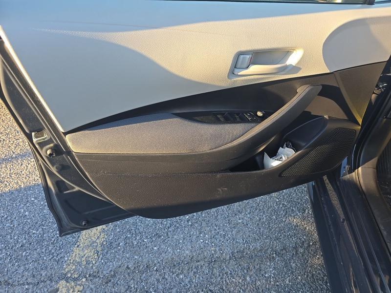 Toyota Corolla Hybrid LE FWD (Natl) 2025
