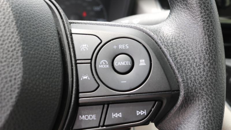 Toyota Corolla Hybrid LE FWD (Natl) 2025