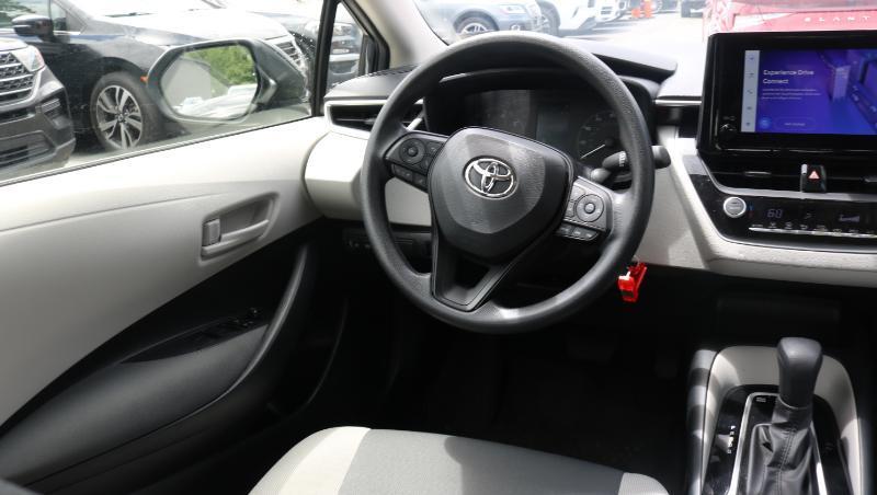 Toyota Corolla Hybrid LE FWD (Natl) 2025