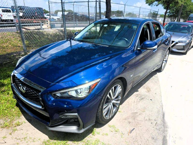 Infiniti Q50 3.0t LUXE AWD 2019