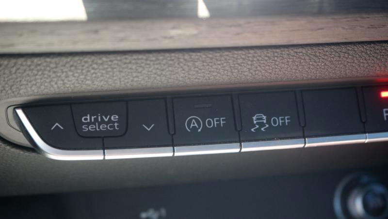 Audi A4 2.0 TFSI ultra Tech Premium Plus S Tronic FWD 2018