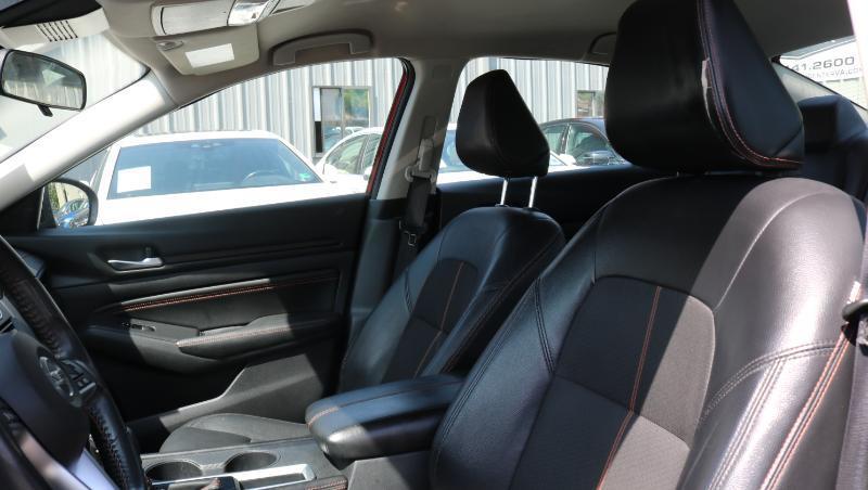 Nissan Altima 2.5 SR Sedan 2022