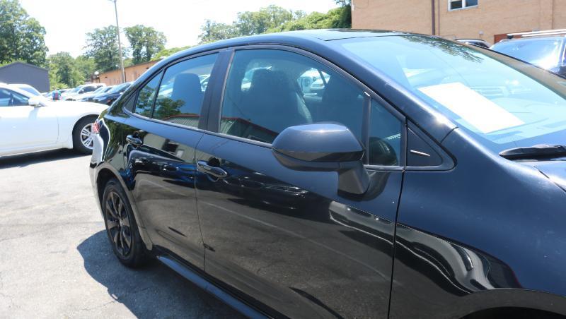 Toyota Corolla LE CVT (Natl) 2022