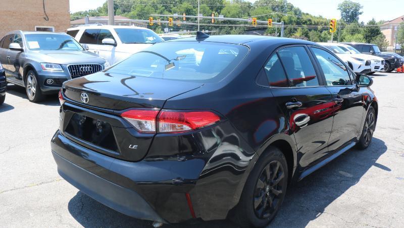 Toyota Corolla LE CVT (Natl) 2022
