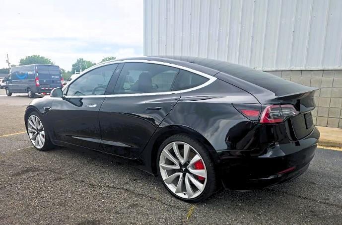 Tesla Model 3 Performance AWD 2018