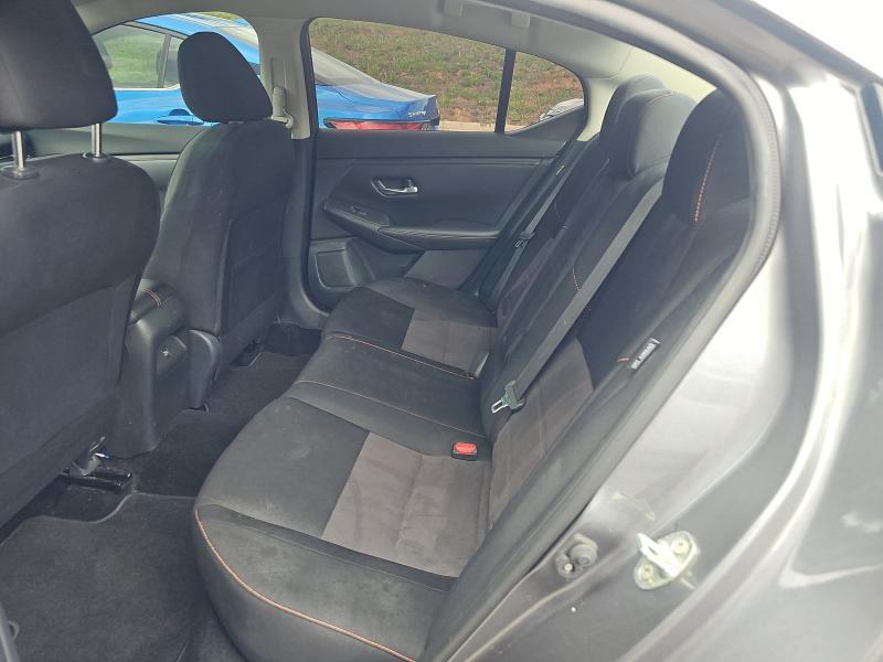 Nissan Sentra SR CVT 2020