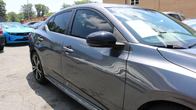 Nissan Sentra SR CVT 2020