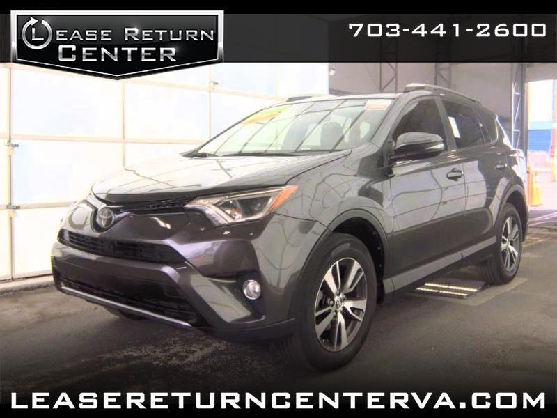Toyota RAV4 XLE FWD (Natl) 2018